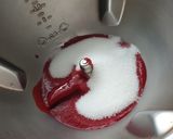 Une image de l'étape 3 de Charlotte bavaroise aux framboises et son coulis 😋#decembre.