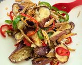 Gambar langkah 3 resipi 👩🍳Kerabu Terung Goreng.