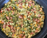 Foto del paso 2 de la receta: Arroz con verduras y salchichas Frankfurt