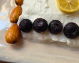 Foto del paso 4 de la receta: Smoothie Bowl Formato Bandera 🇦🇷 de Yogur Natural, Arándanos y Almendras