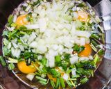 Hình bước làm 1 của món Trứng cuộn