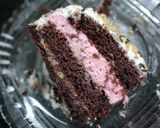 Foto del paso 10 de la receta: Torta de rellena de dulcelate con nueces y mousse de frutilla 😋