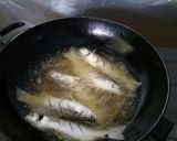Foto langkah ke 2 dari resep Ikan Drejet Bumbu Rujak.