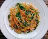 Foto langkah ke 3 dari resep Urab Sayur Versi Tumis.