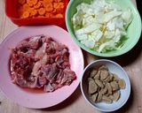 Foto langkah ke 1 dari resep Sup balungan dan sayuran.