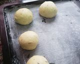 Foto del paso 4 de la receta: Pancitos de batata con sal marina y romero