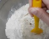 Foto langkah ke 2 dari resep Soft Bread Recipe pakai breadmaker.