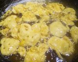 A picture of step 2 of Dehli ki famous dahi phulki.