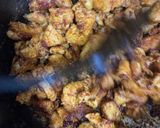 A picture of step 2 of Hawaiian Tikka pizza fries in Microwave oven.