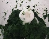 A picture of step 2 of Spinach gnocchi.