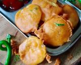 A picture of step 2 of Bottel gourd bhaji.