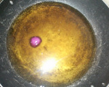 A picture of step 4 of Fried bread in bean paste.