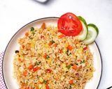 Foto langkah ke 5 dari resep Nasi Goreng Sayur.