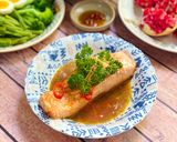 A picture of step 1 of Vietnamese Braised Salmon (Cá Hồi Kho Tộ).
