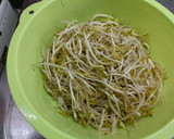 豆芽菜炒香麻醬(簡單料理)的食譜步驟2照片