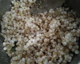 A picture of step 5 of Sabudana khichdi.