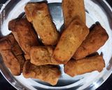 चिकन स्प्रिंग रोल (Chicken Spring Roll recipe in marathi) रेसिपी स्टेप 7 फोटो 