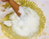 Hình bước làm 4 của món Nấu ăn cùng con: Bánh bông lan trà xanh không cần định lượng chính xác