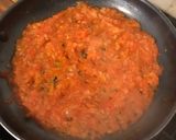 A picture of step 4 of Greek Strapatsada Eggs.