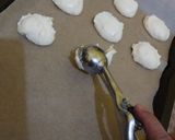 Foto langkah ke 8 dari resep Pão de Queijo (Roti Keju Brazil).