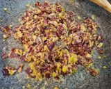 Foto del paso 3 de la receta: Croquetas de cecina y puerros