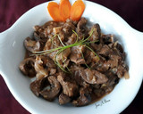 Foto del paso 6 de la receta: Riñones de cerdo al ajillo