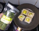 Foto langkah ke 5 dari resep Mini Egg in Bread Hole Toast (Telur Puyuh di dalam Roti Berlubang).