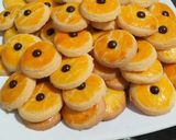 Foto langkah ke 4 dari resep 34.Butter cookies choco chips.