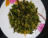 मूली के पत्तों का साग (mooli ke patto ka saag recipe in Hindi) रेसिपी चरण 4 फोटो
