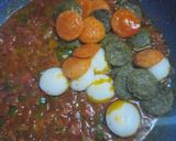 A picture of step 5 of Tri colour Idli Takatak.