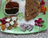A picture of step 8 of Achari Masala paneer stuffed chole paratha.