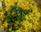 A picture of step 7 of Jain poha.