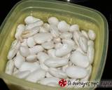 Gigantes plaki (giant baked beans) recipe step 1 photo
