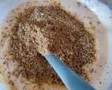 Pisztácia piskótás, eperhabos torta gluténmentesen recept fázis 4 fotója