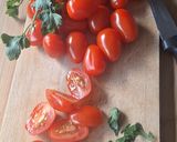 Une image de l'étape 1 de Cake à la tomate 🍅, parmesan et moutarde.