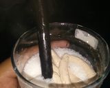 A picture of step 5 of Chocolate mousse shake.