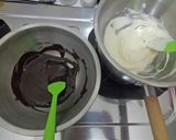 Foto langkah ke 1 dari resep Double Chocolate Marble Cake #PejuangGoldenApron2.
