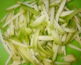 Hình bước làm 1 của món Gỏi Trái Cóc Khô Bò Sợi