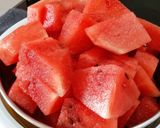 A picture of step 1 of Watermelon Juice.