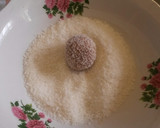Foto del paso 3 de la receta: Cocadas de manjar