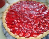 Foto del paso 8 de la receta: Tarta de frutillas y chantilly con espejo de frambuesas