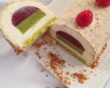 Une image de l'étape 8 de Buche chocolat blanc - framboise - crémeux pistache.