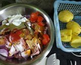চটজলদি চিকেনের ঝোল(chotjoldi chicken er jhol recipe in bengali) রেসিপির ধাপ 1 ছবি