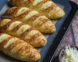 Foto langkah ke 8 dari resep MyWay Bread (subway style) - Italian Herbs Parmesan Bread.