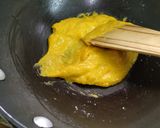 A picture of step 4 of Mango coconut laddo.