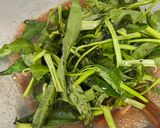 Foto langkah ke 4 dari resep Tumis Kangkung Terasi Pedas.