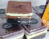Foto langkah ke 2 dari resep Dessert Box Avocado With Mousse Chocolate.