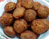 A picture of step 8 of Unniyappam (Deep Fried Sweet Fritters).