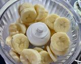 Foto del paso 2 de la receta: Crema helada de banana con dulce de leche