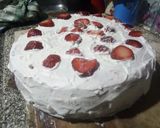 Foto del paso 5 de la receta: Torta de frutillas y crema🍓